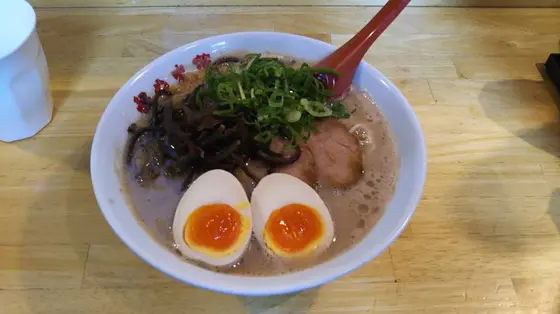 もくれん豚そば