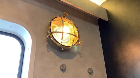 船内のランプが可愛い