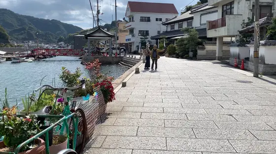 島内