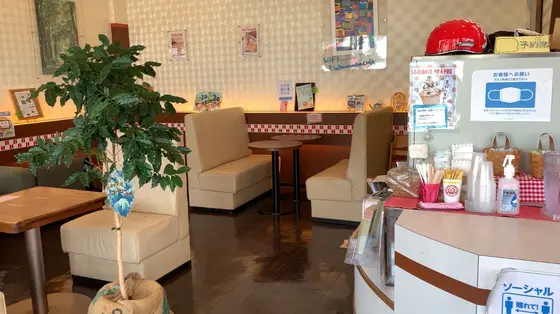 店内2
