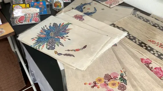 紅型で染められたマット