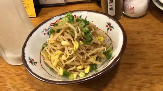もやしナムル 180円