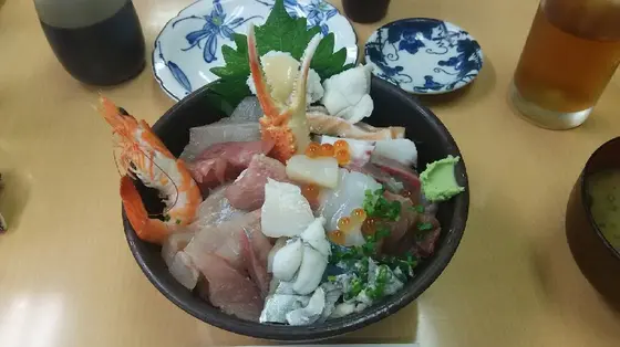 海鮮丼