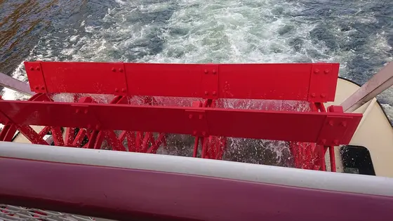 船の