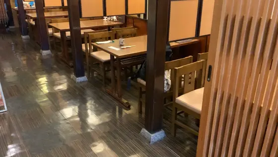 席はこんな感じ