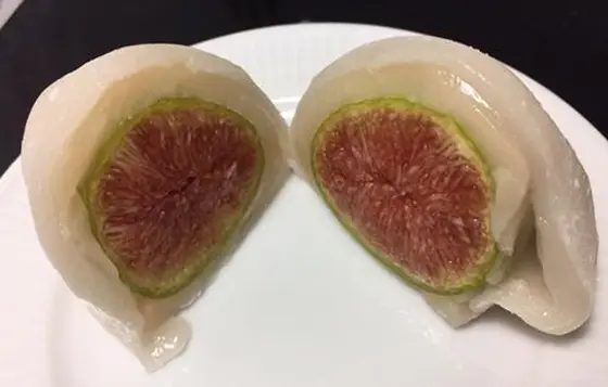 朝取り無花果の大福♪
