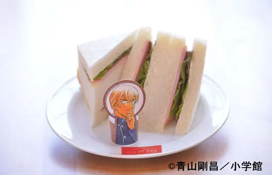 作品をモチーフにしたオリジナルメニュー♪
