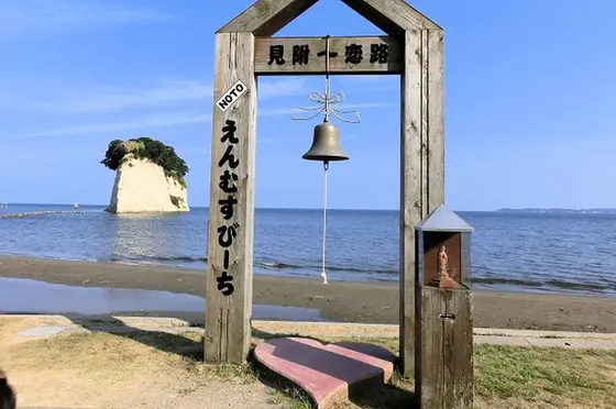 鐘を鳴らしてみませんか？