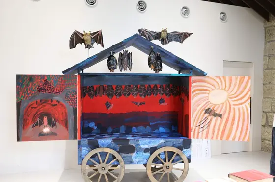 アート作品の展示も