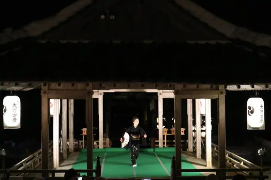Dedication of Japanese traditional dance
