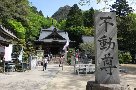 ラスト本堂に大師堂