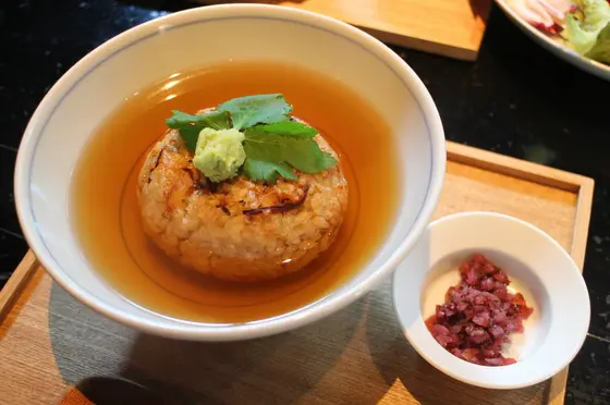 ランチは1600円～