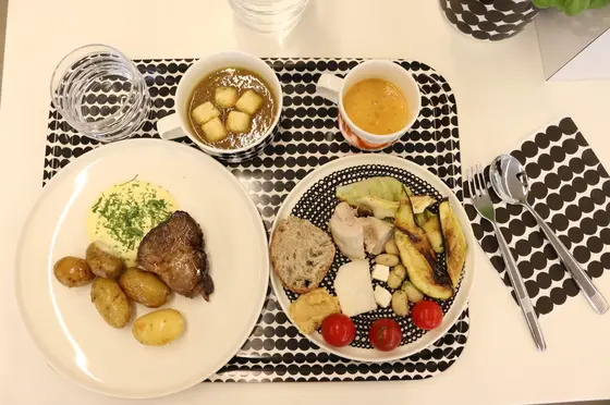 ランチはこんな感じ