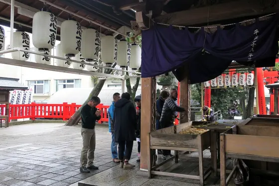 千代保稲荷拝殿