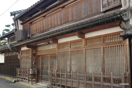 伝統的な出石町の町並み
