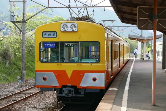 これって103系ですよね？