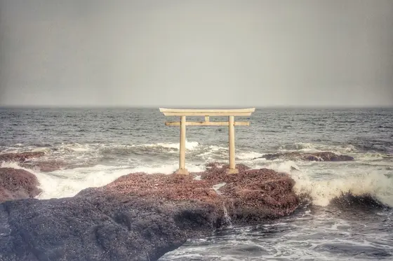 神磯の鳥居