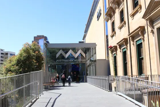 入り口