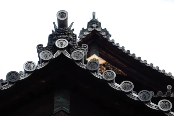 大門の鬼瓦