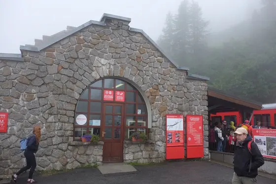 駅舎