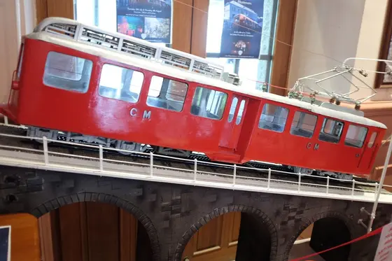 電車