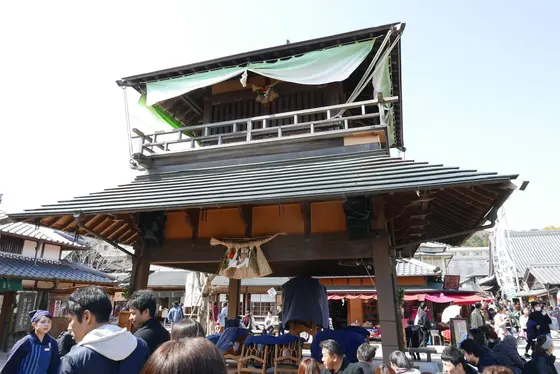 ここがおかげ横丁の中心
