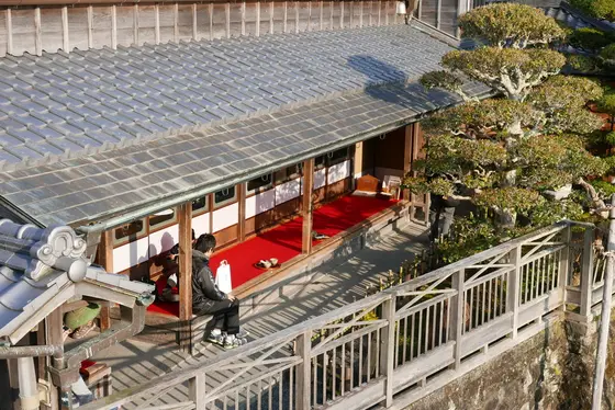 縁側で頂きましょう