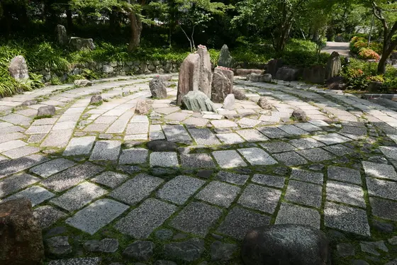 七周回るといいらしい