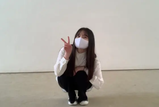 月