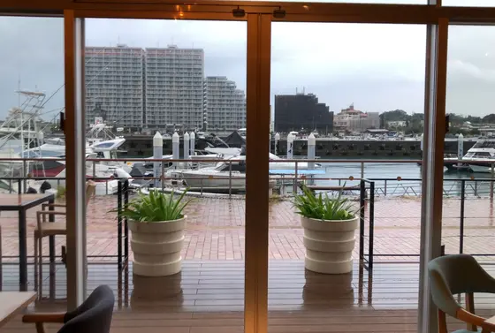 お店からの眺めも素敵✨