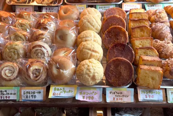 いろんな種類のパンがぎっしり！
