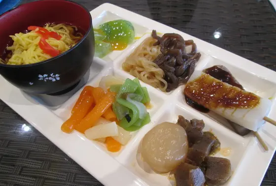 無料バイキング！