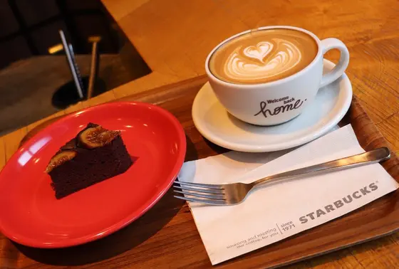 お店で一つ一つ手作りのフードメニュー