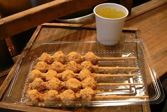 店内で食すもよし！百花園で賞味もよし！もちろんテイクアウトでも！