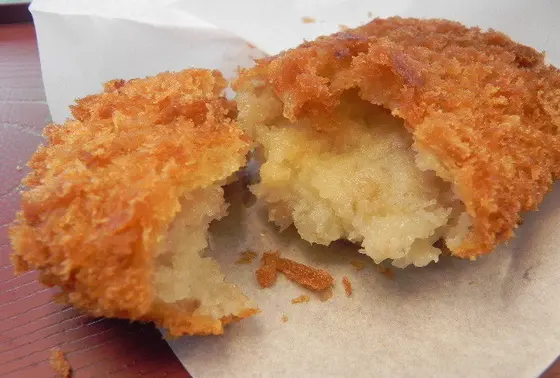 三島駅前で「みしまコロッケ」を探してみる