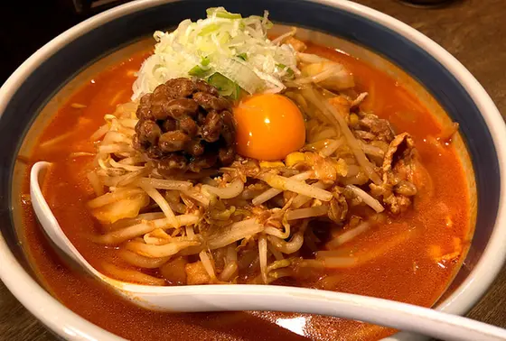 看板メニュー「キムチ納豆ラーメン」