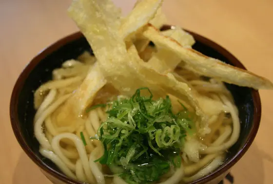 締めはゴボ天うどん