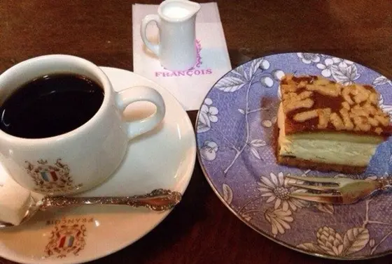 ケーキと珈琲。