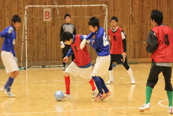 フットサルやバトミントンも