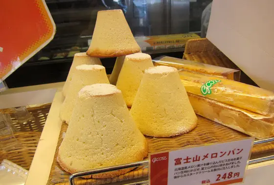 富士山メロンパン