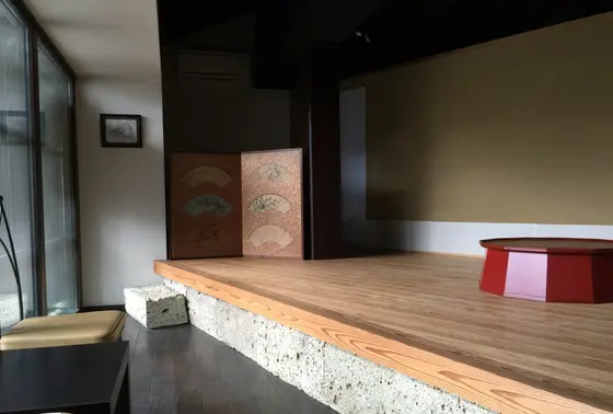 店内には茶室が！