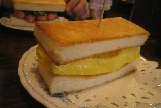 上玉子サンド