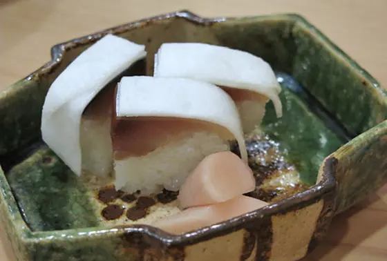 名物 鯖寿司