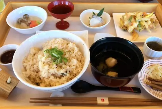 鯛の釜めし