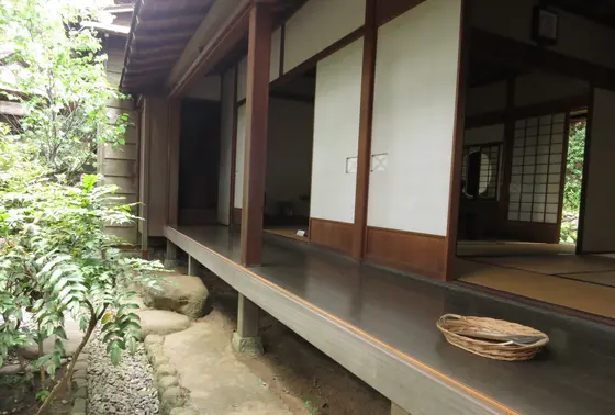 縁側でまったり