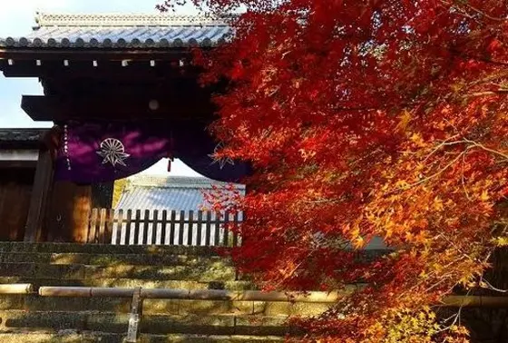 勅使門