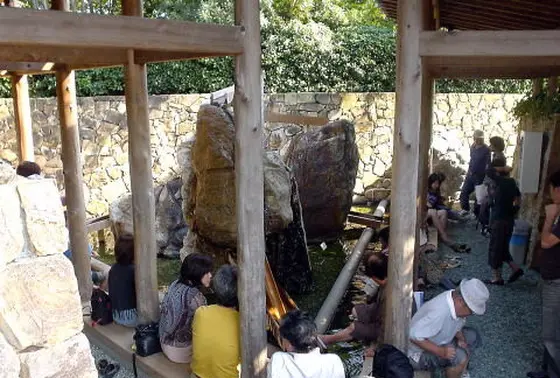 なばなの里の足湯