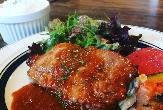 ワンプレートランチ/若鶏のグリル　1,210円