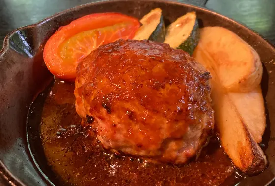 ハンバーグ定食