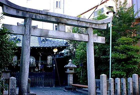 三吉稲荷神社